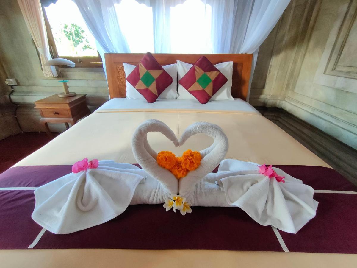 Tungeh Inn Ubud Esterno foto